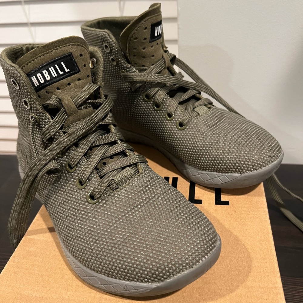 Gently used no bull high tops